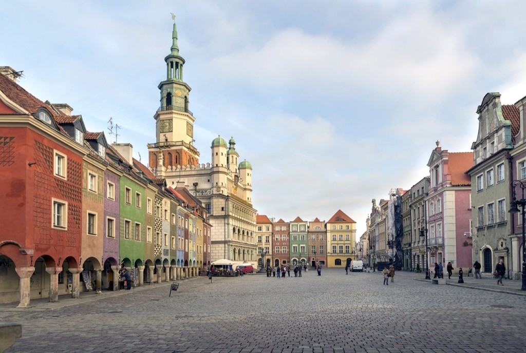 Stary Rynek w Poznaniu jest jednym z największych w Europie.