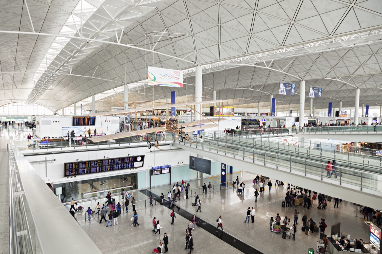 Rozmach, z jakim lotnisko w Hongkongu zostało wybudowane jest imponujący.