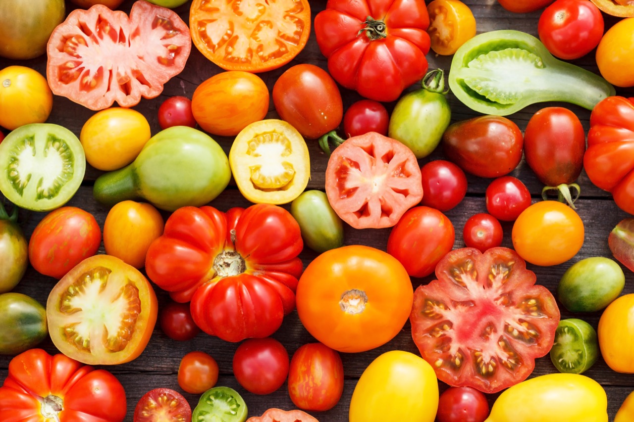 Pomidor ma wiele odmian i wszystkie są owocami.